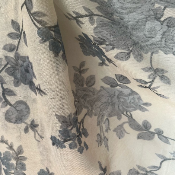 Blue Floral Print Scarf - Picture 2 of 3